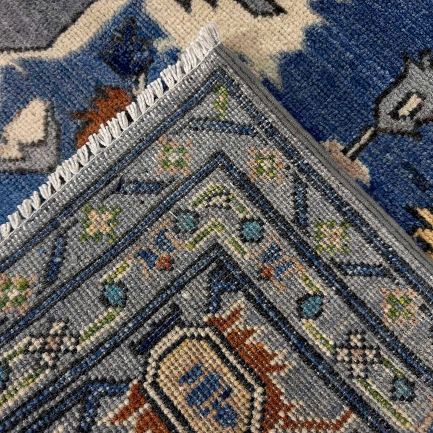 Grey Heriz Hand-Knotted Persian Rug (HZ-824)
