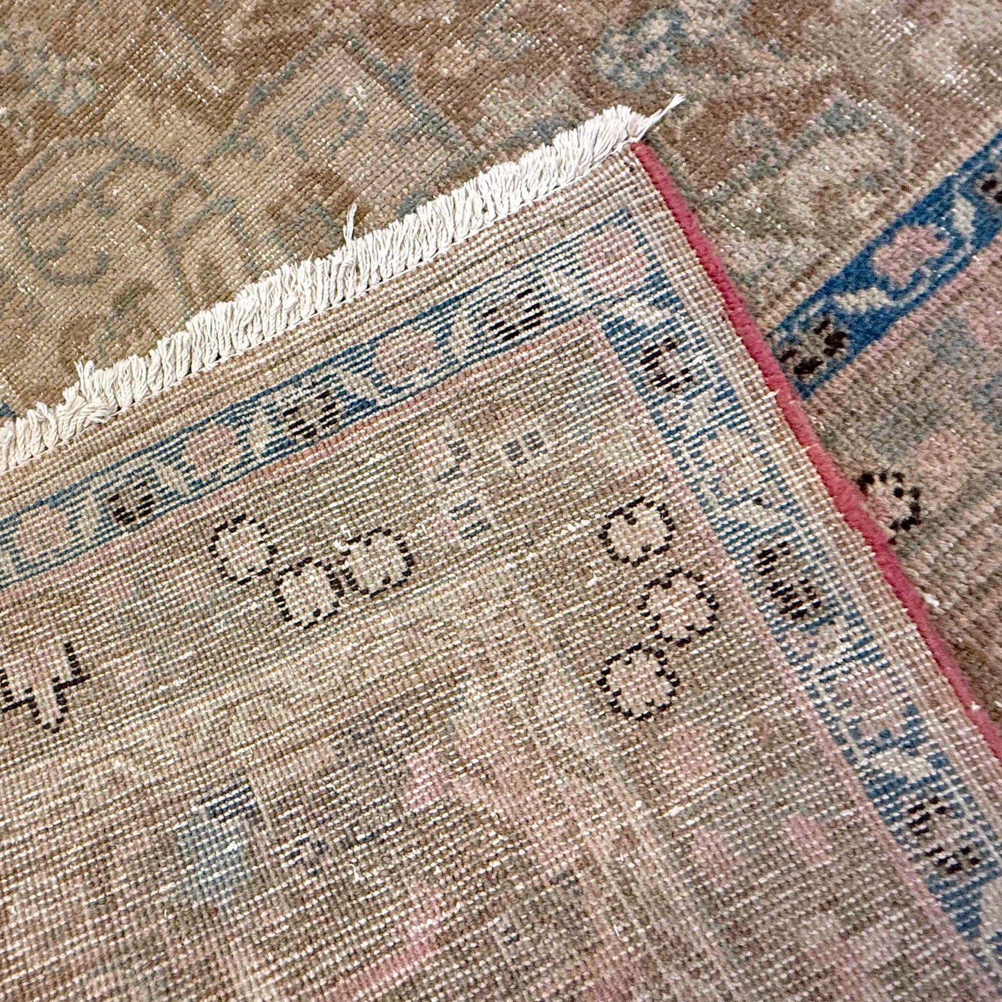 Ivory Kashan Hand-Knotted Persian Rug (KN-633)