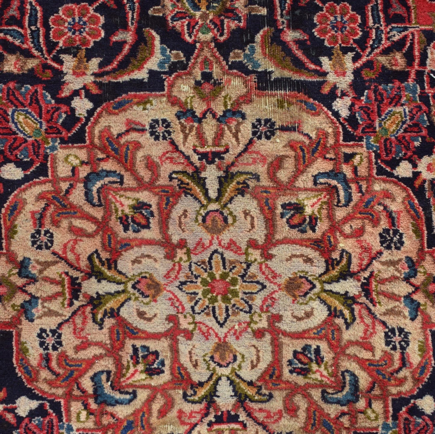 Red Kashan Hand-Knotted Persian Rug (KN-634)